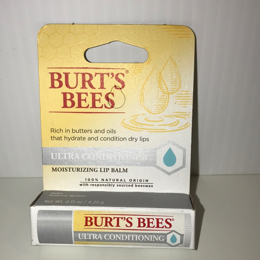 Burt's Bees Ultra Conditioning Moisturizing Lip Balm NEW